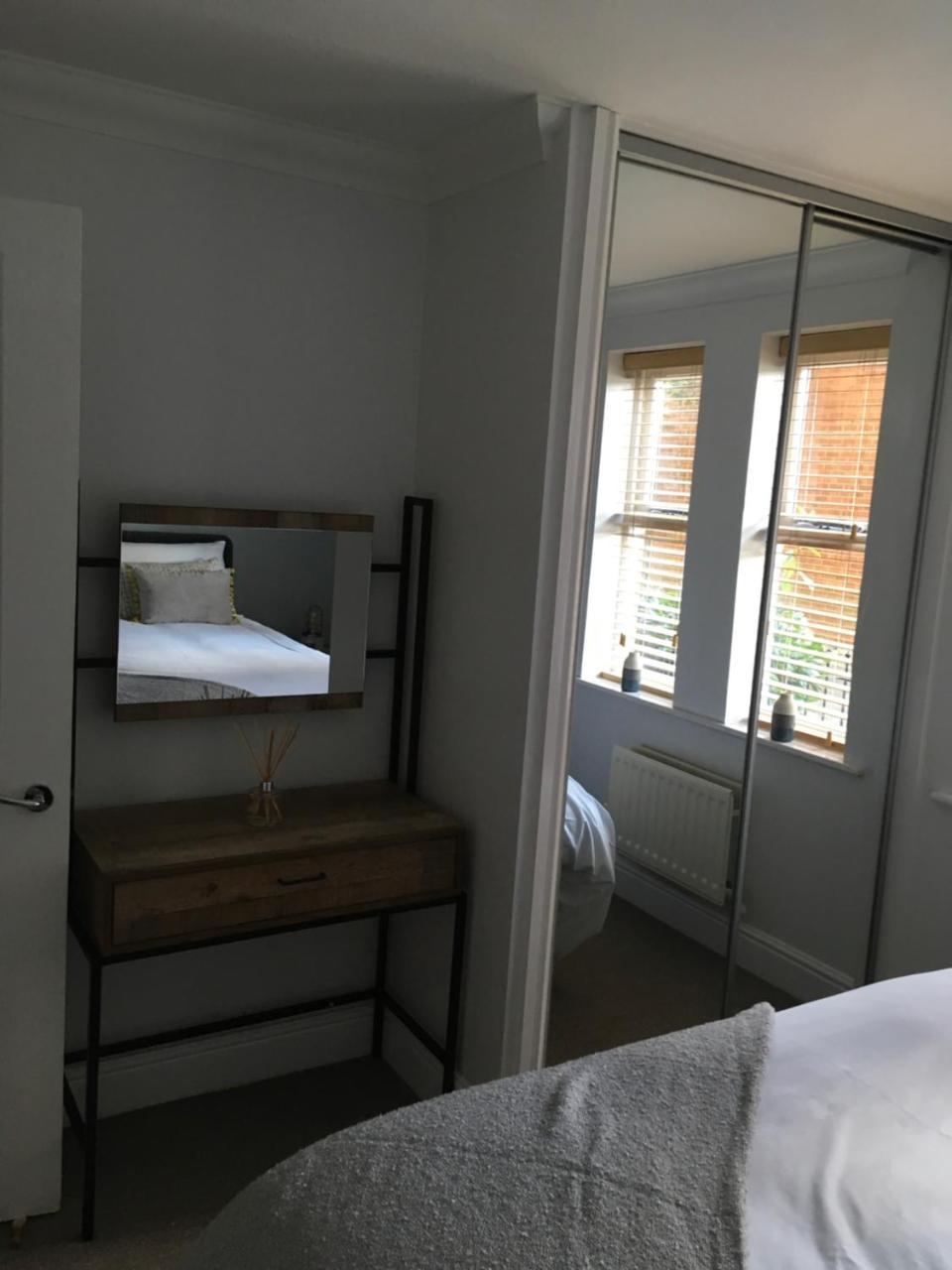 Godwin Court 21 Lejlighed Swindon Eksteriør billede
